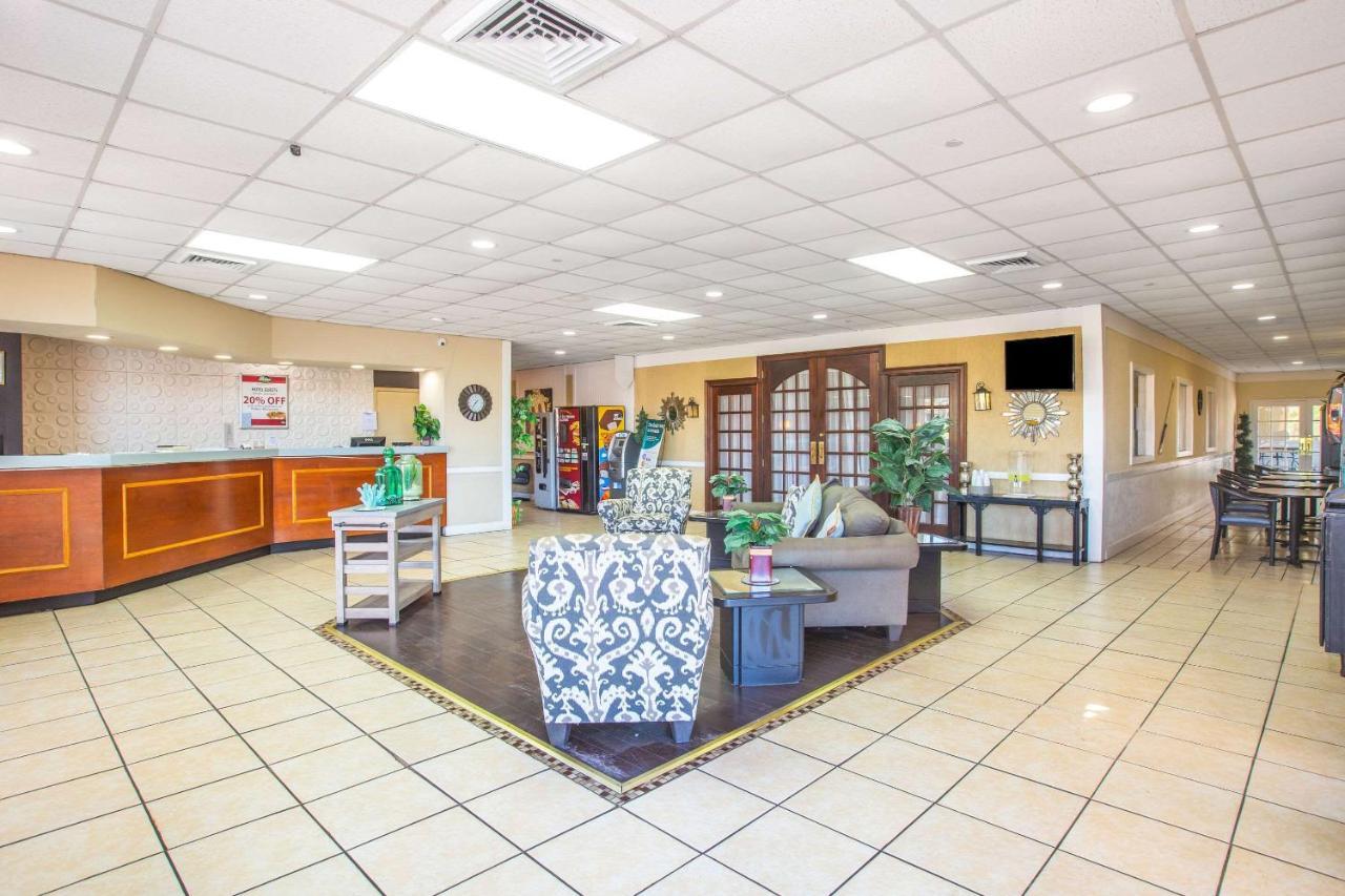 Econo Choice I-95 Gateway Hotel Savannah