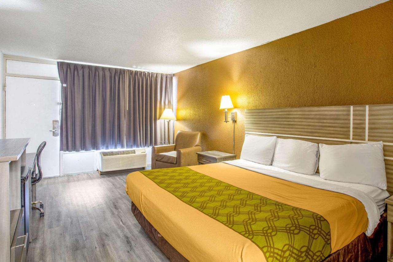 Hotel Econo Choice I-95 Gateway 3*