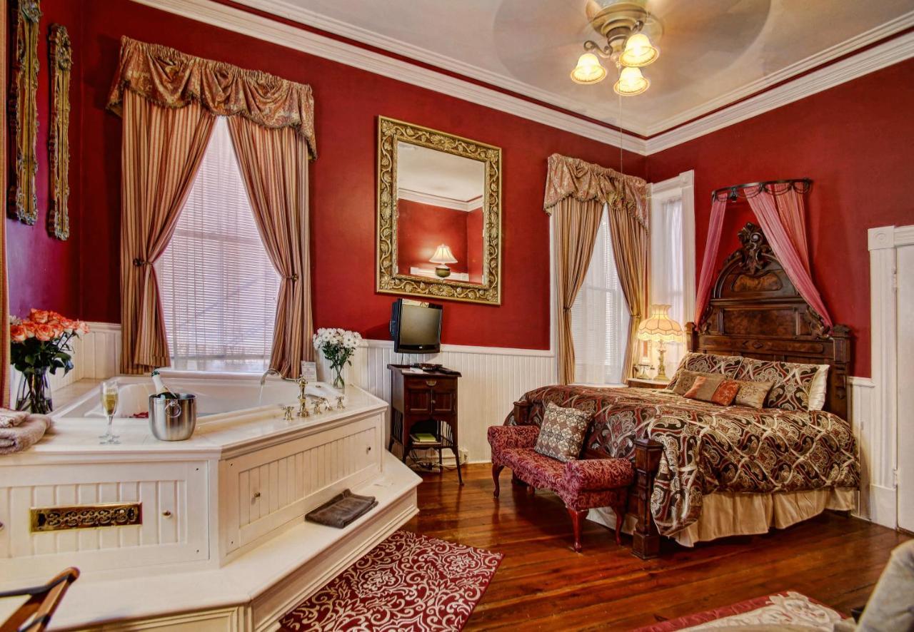 Bed & Breakfast Mcmillan Savannah