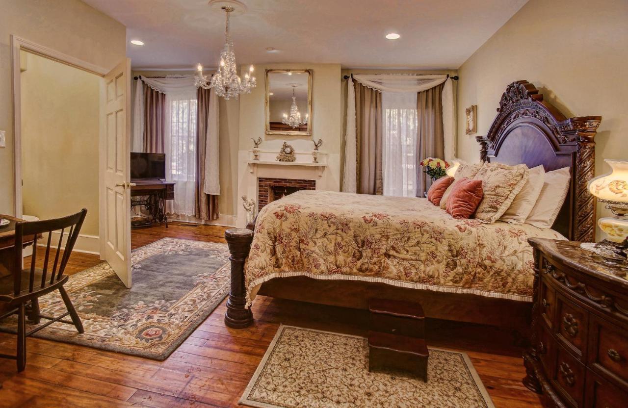 Bed & Breakfast Mcmillan Savannah