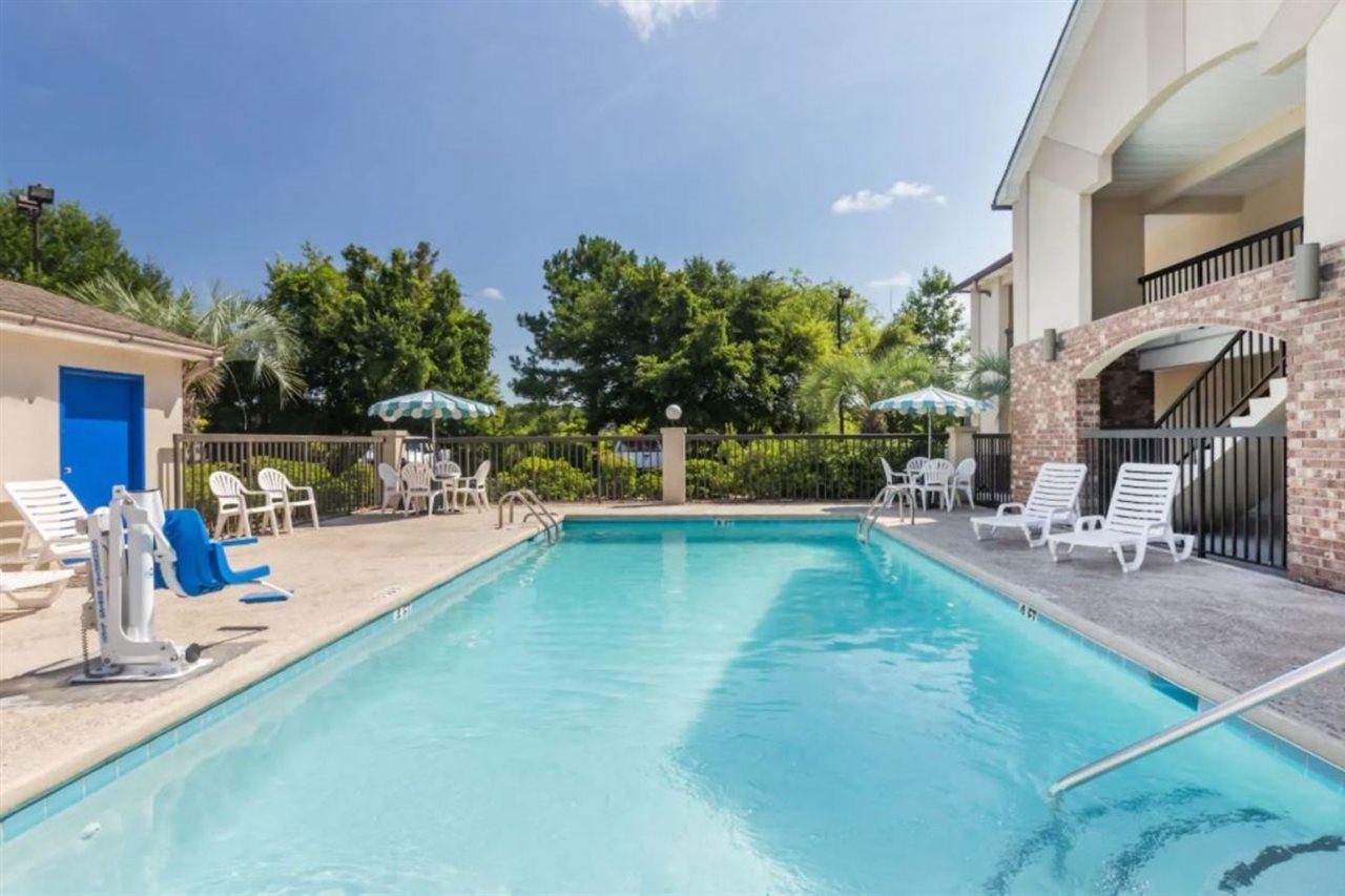 Hotel Howard Johnson By Wyndham Ga 2*