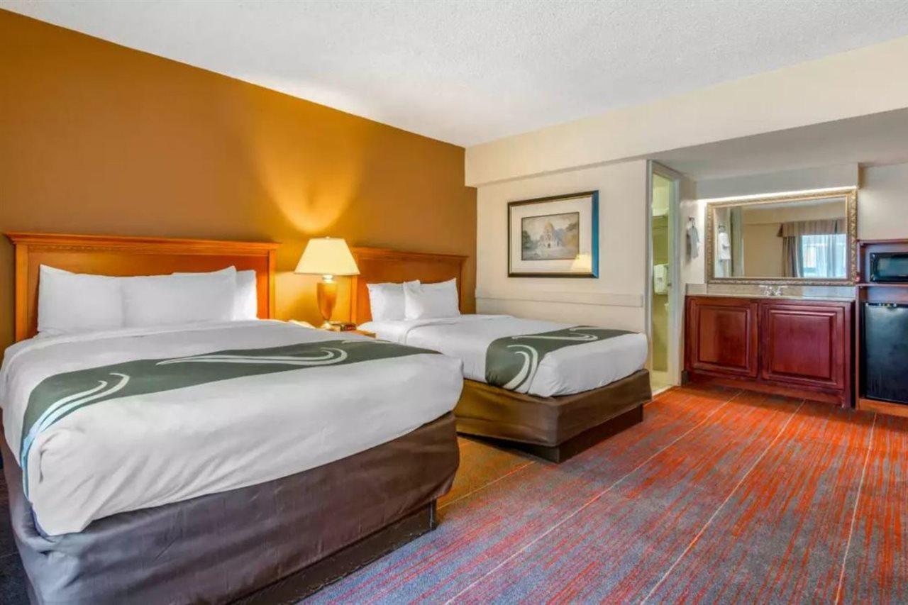 Quality Historic District Inn Savannah