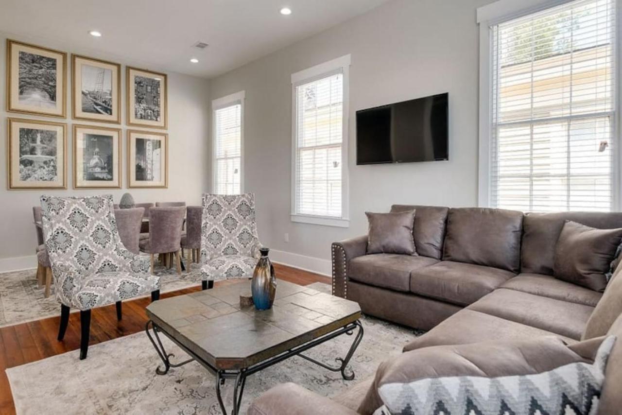 Bed & Breakfast 111 Waldburg Street Beautifully Renovated Historic 5 Bedroom 5 Bath *
