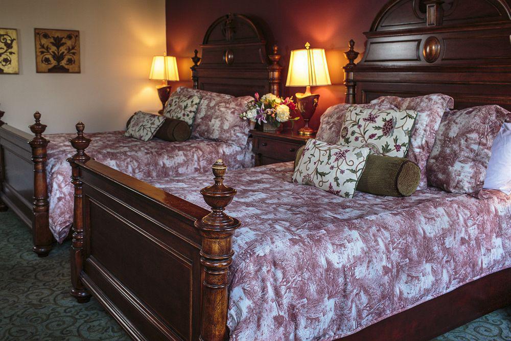 Hotel East Bay Inn, Historic Of Collection