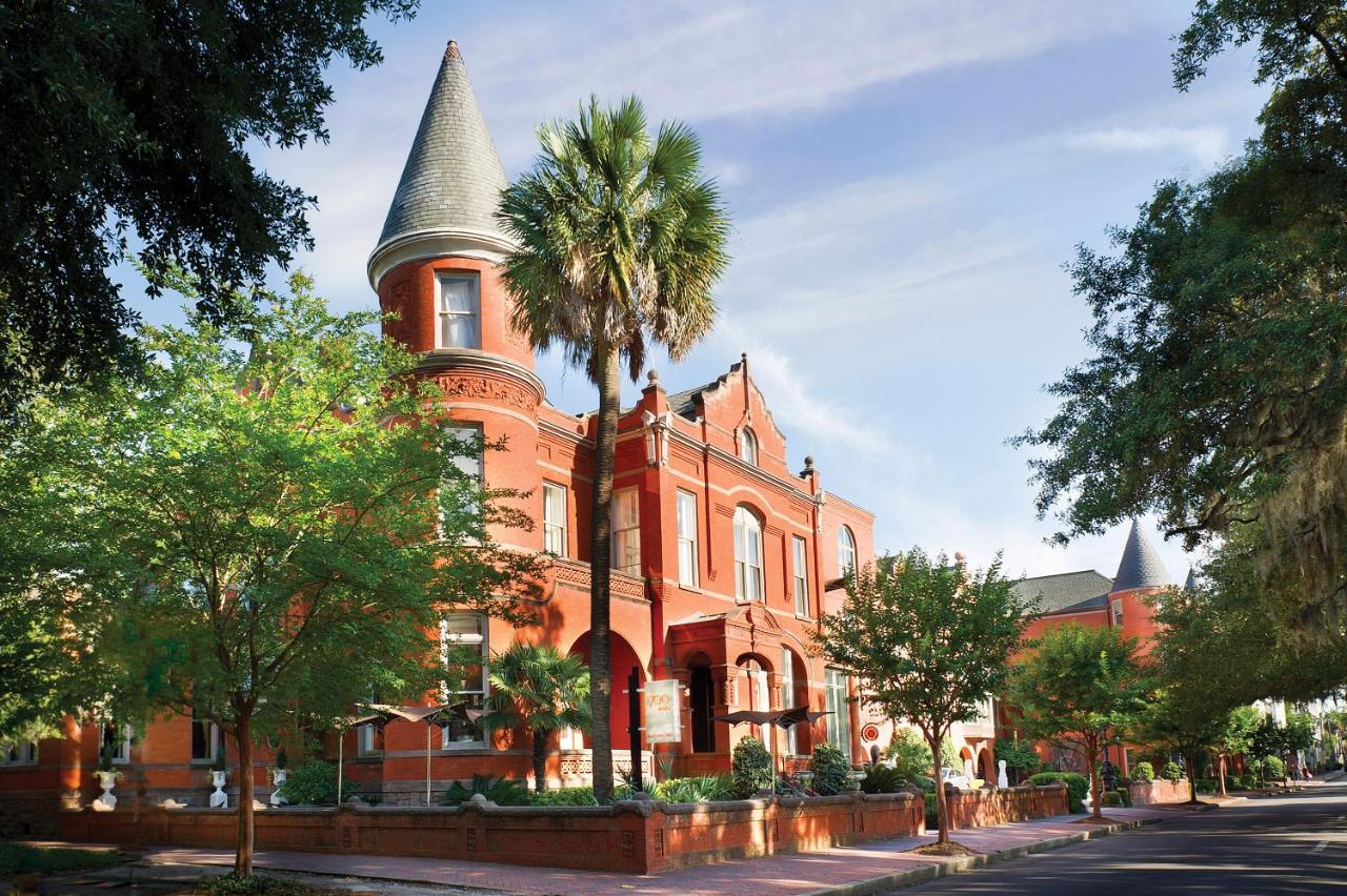 Mansion On Forsyth Park