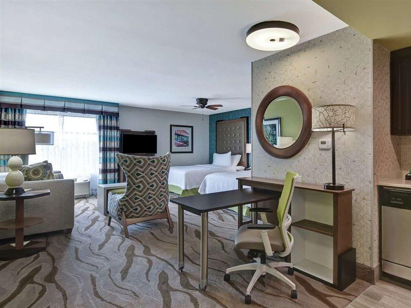Hotel Homewood By Hilton Airport 3*