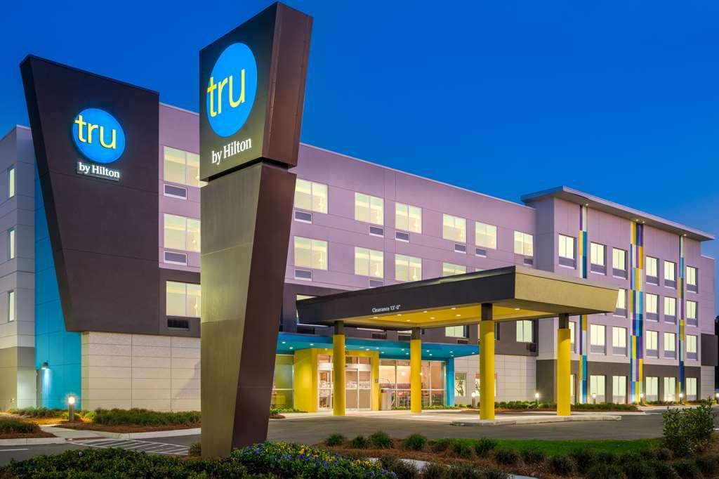 Hotel Tru By Hilton Airport, Ga 2*