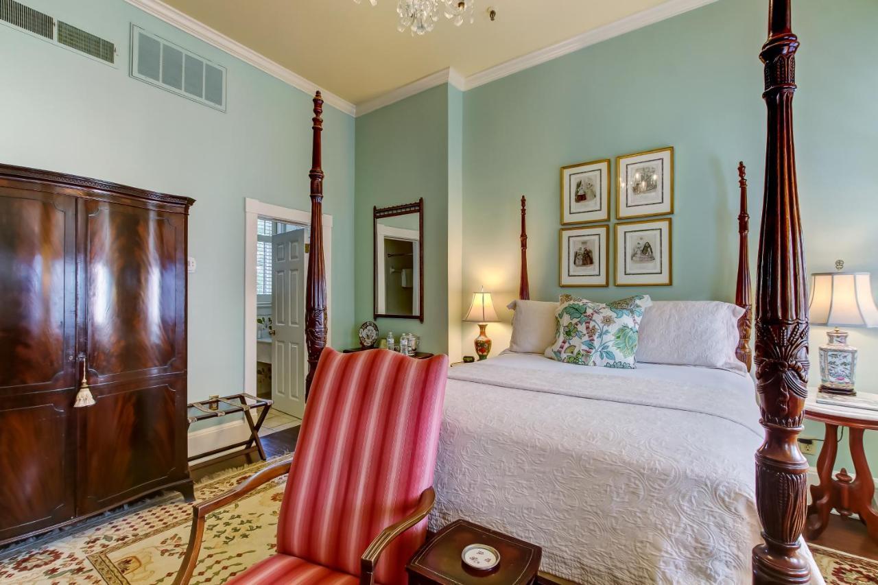 Ballastone Hotel 4*