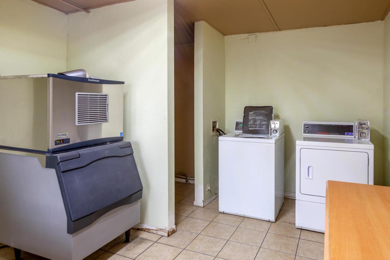 Quality Midtown 2*