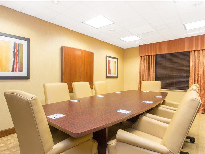 Hotel Wingate By Wyndham Pooler Savannah