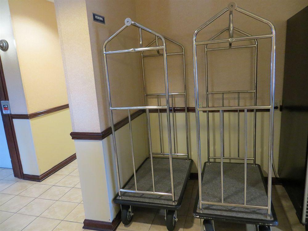 Hotel Wingate By Wyndham Savannah Gateway Georgetown