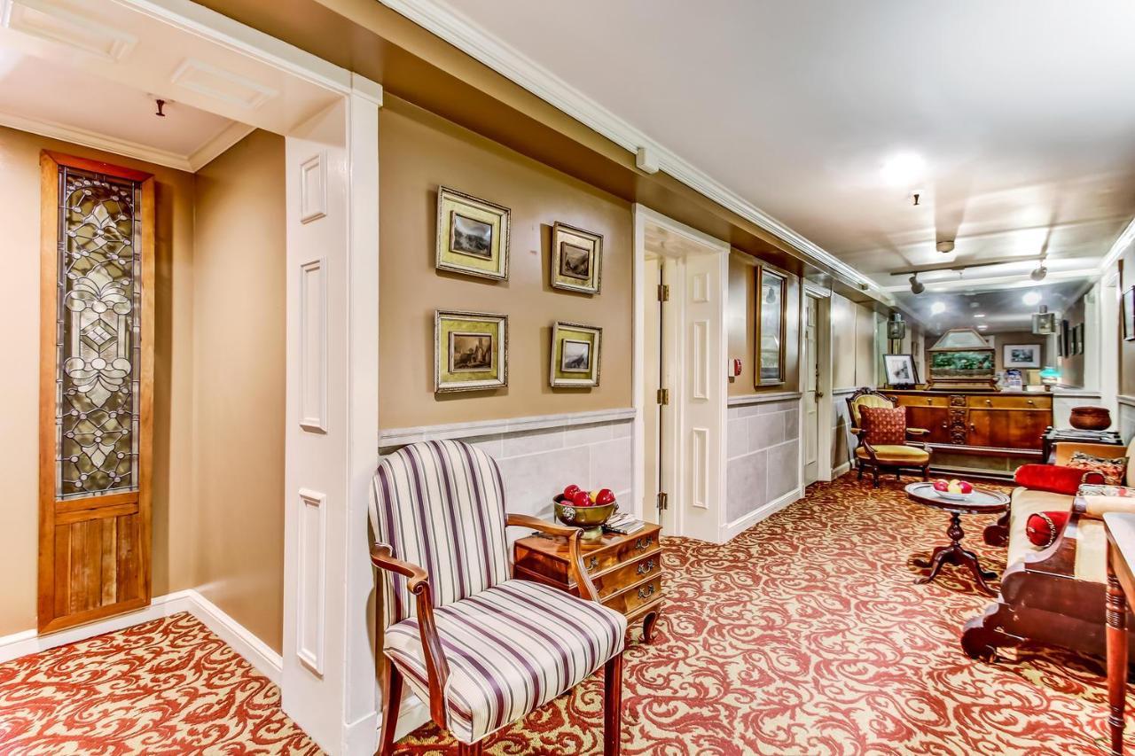 Hotel Ballastone Savannah