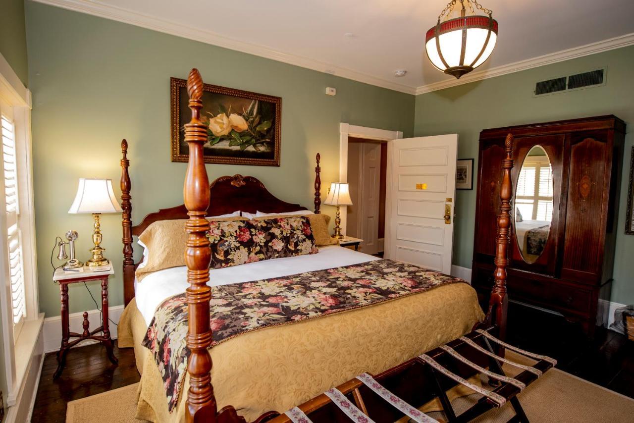 Hotel Ballastone Savannah