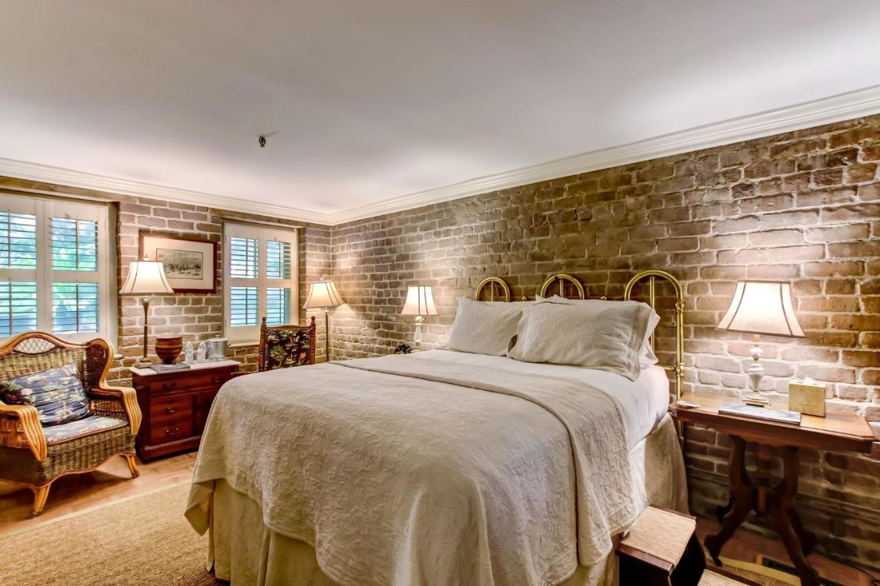 Ballastone Hotel 4*