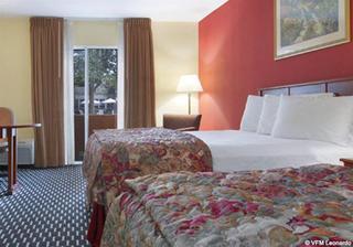 Sleep Midtown 3*