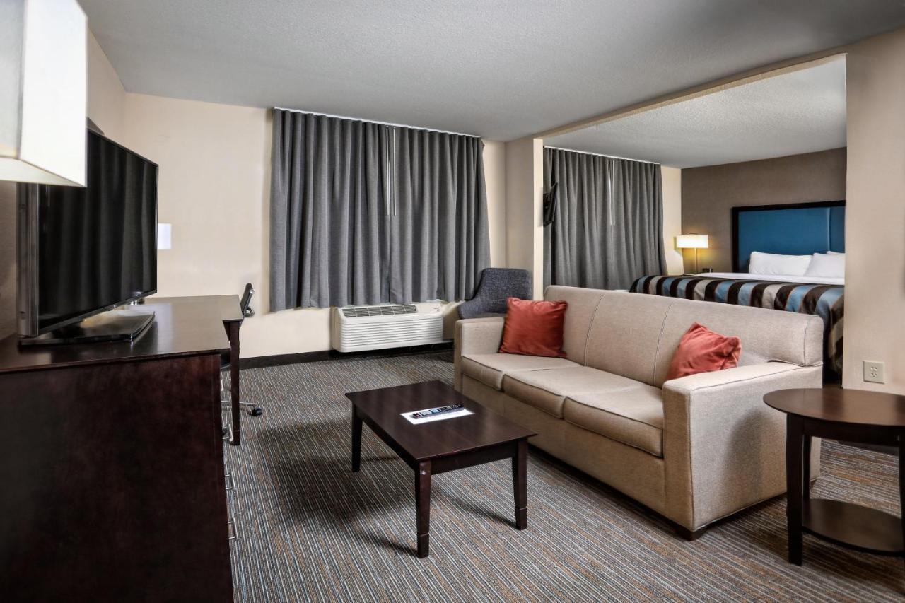 Wingate By Wyndham Pooler 3*