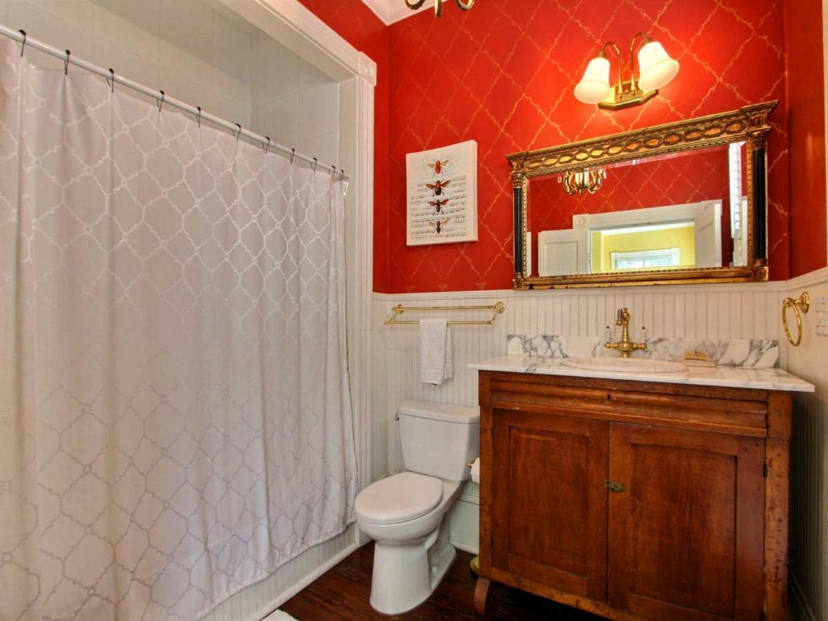 Washington Square Manor