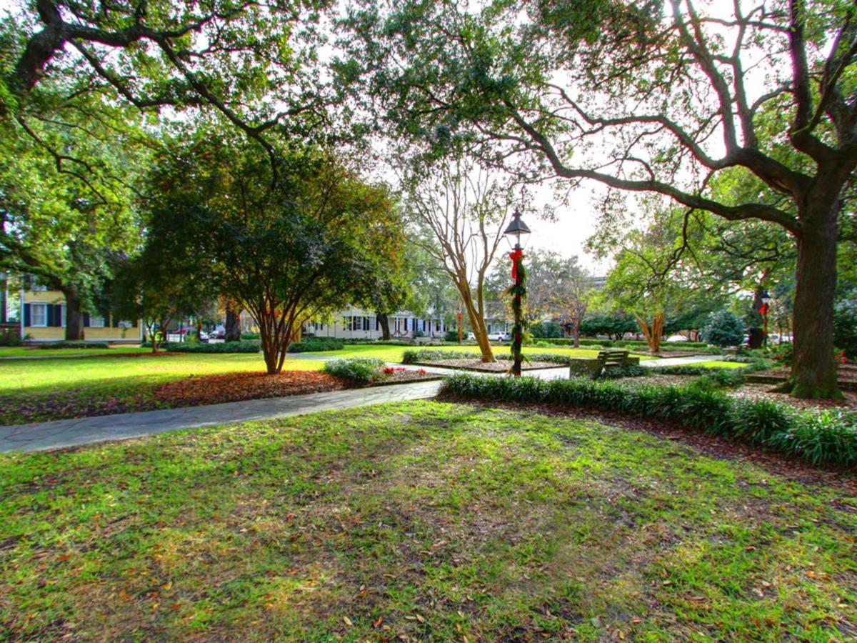Washington Square Manor