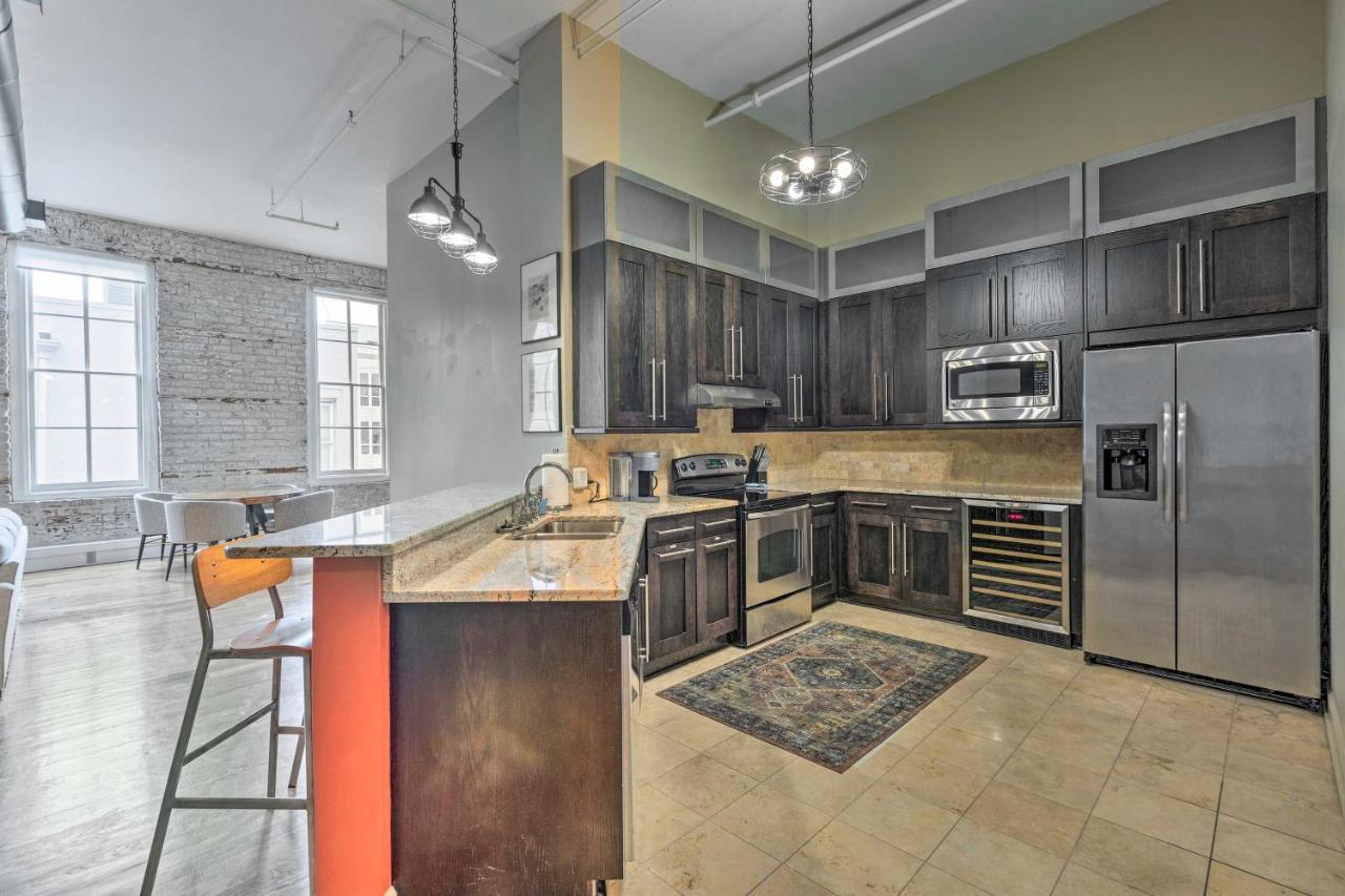 Apartment Bright Loft In Historic District! Savannah