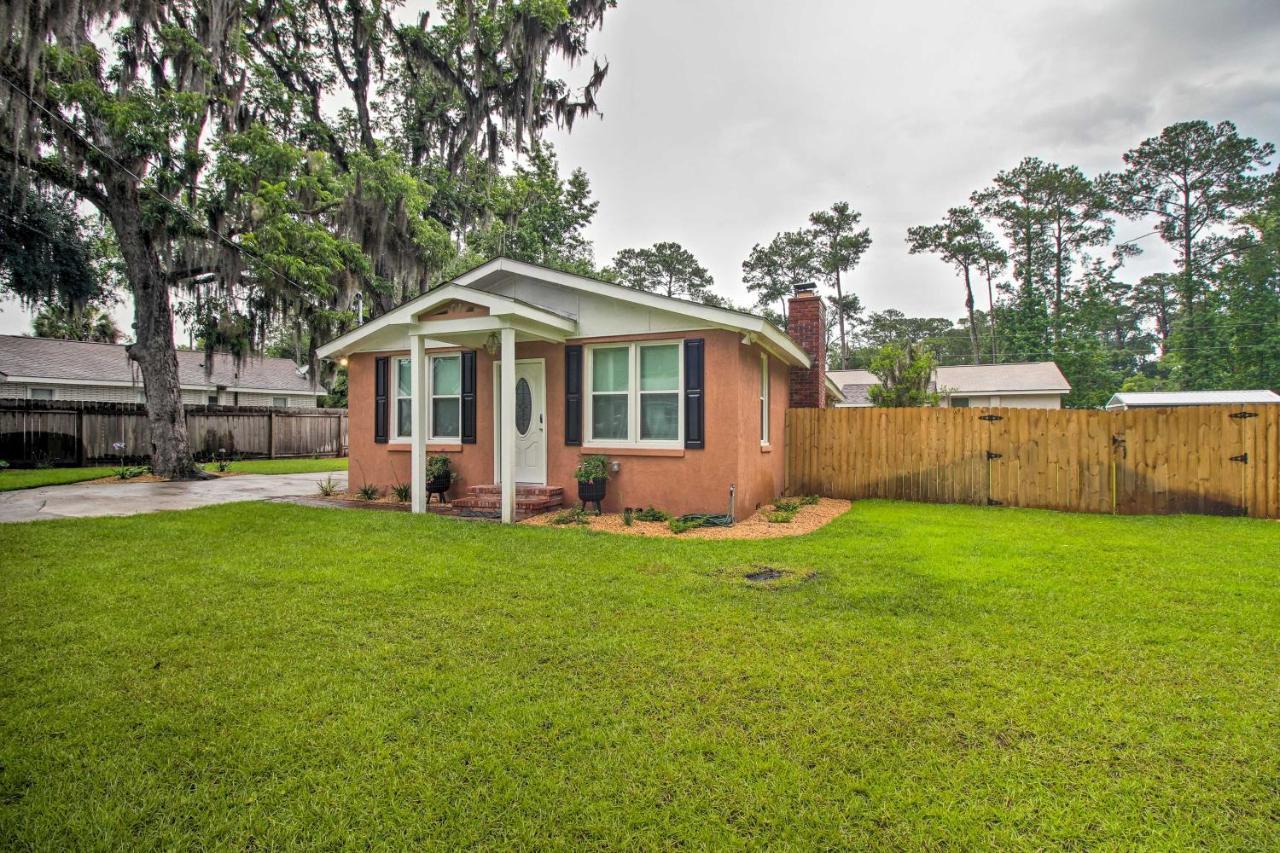 Updated Hideaway With Luxury Backyard! Savannah