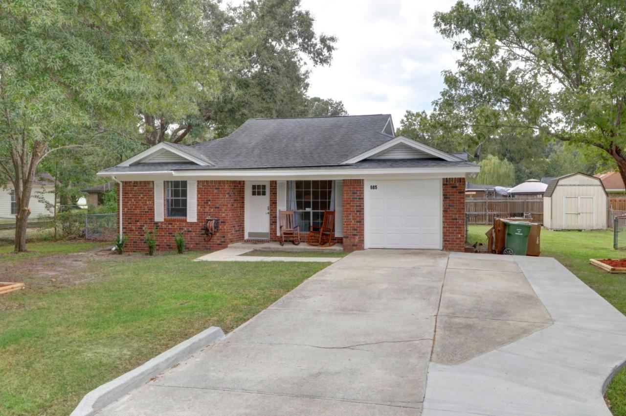 Pooler Travelers Retreat Iii - Entire House - *