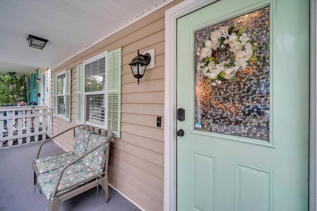New Cheerful Renovated - 5 Min To Downtown! Savannah