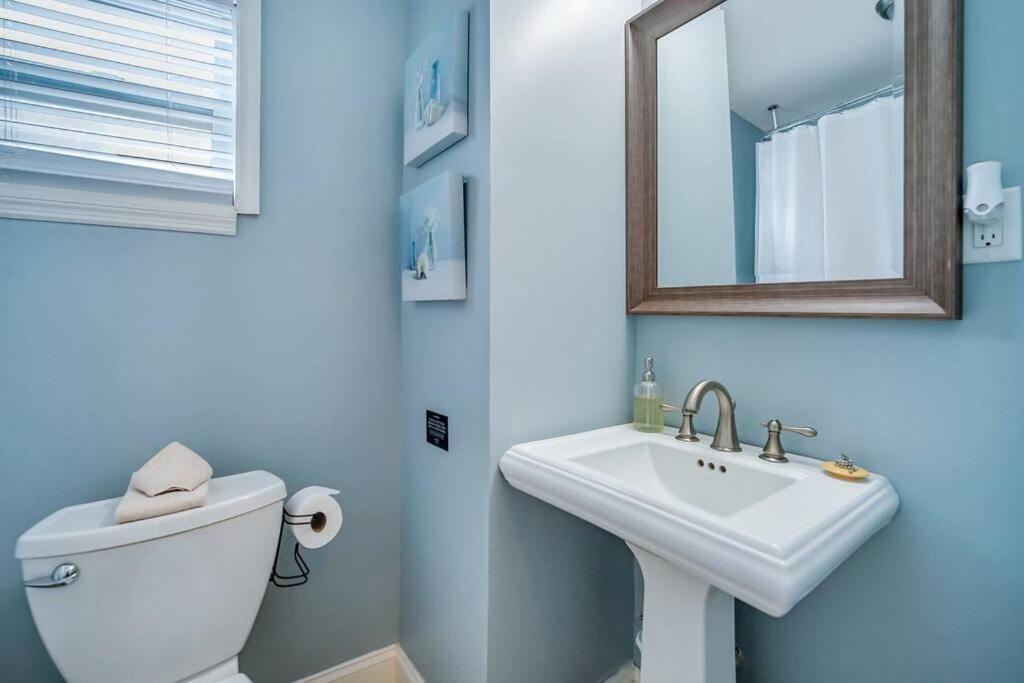 Holiday home New Cheerful Renovated - 5 Min To Downtown! Savannah