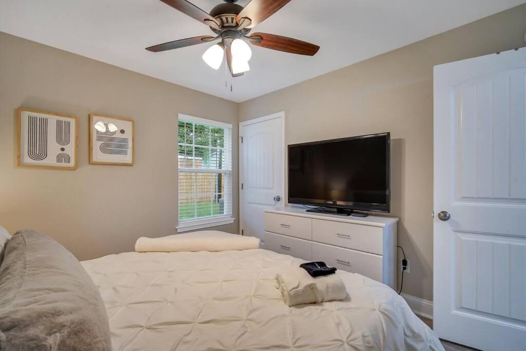 Holiday home Beautiful New Construction Only 4 Min To Downtown! Savannah