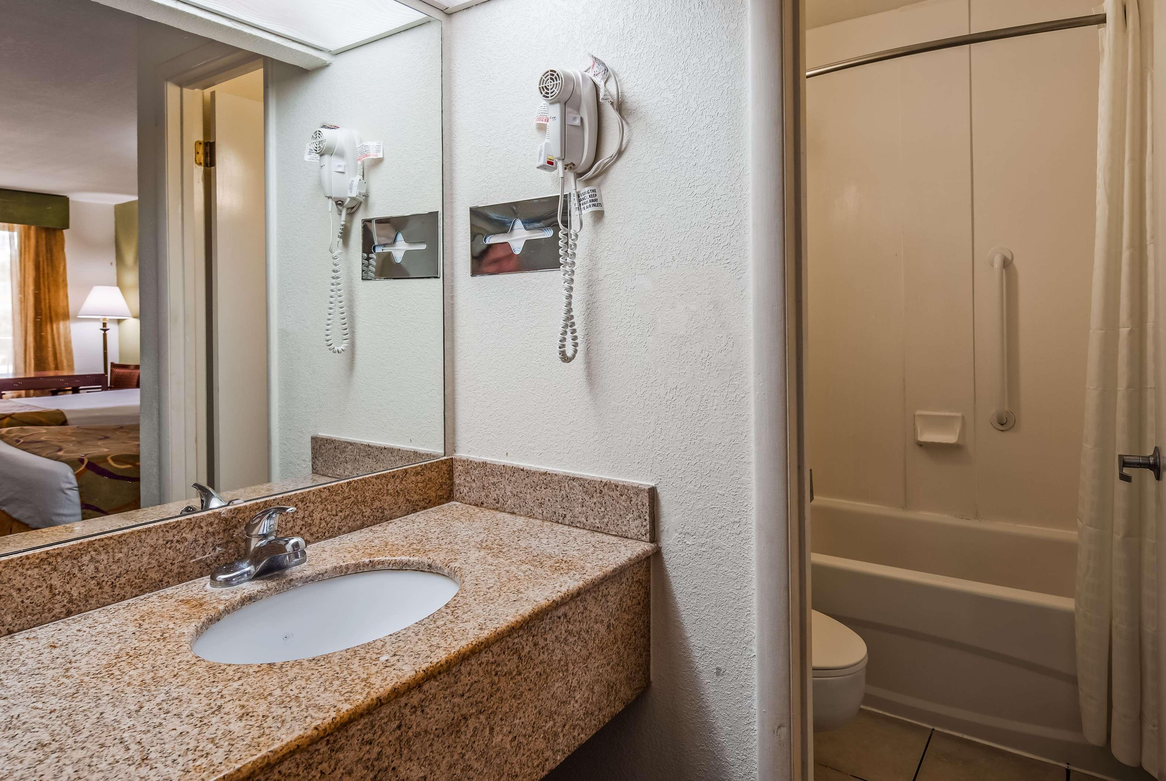 Motel Ramada By Wyndham Savannah Gateway Georgetown