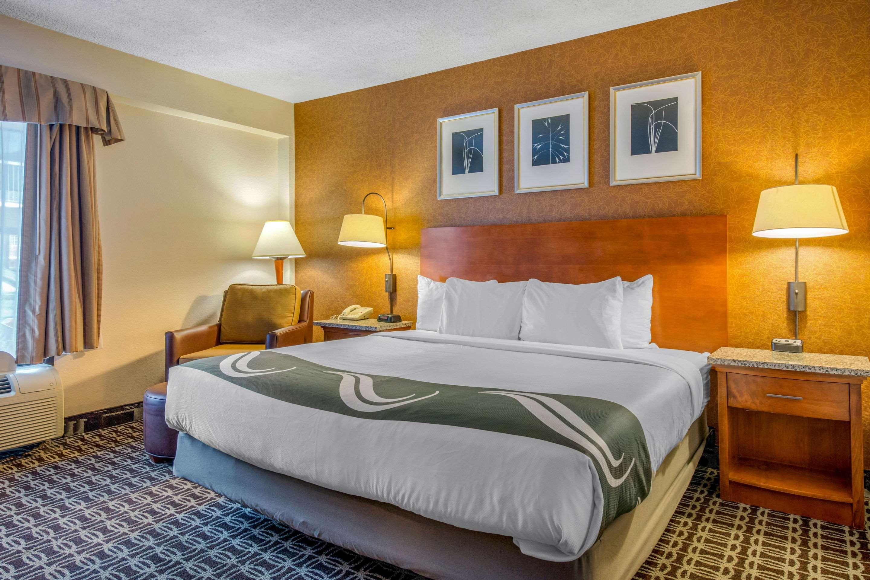 Quality Historic District Inn