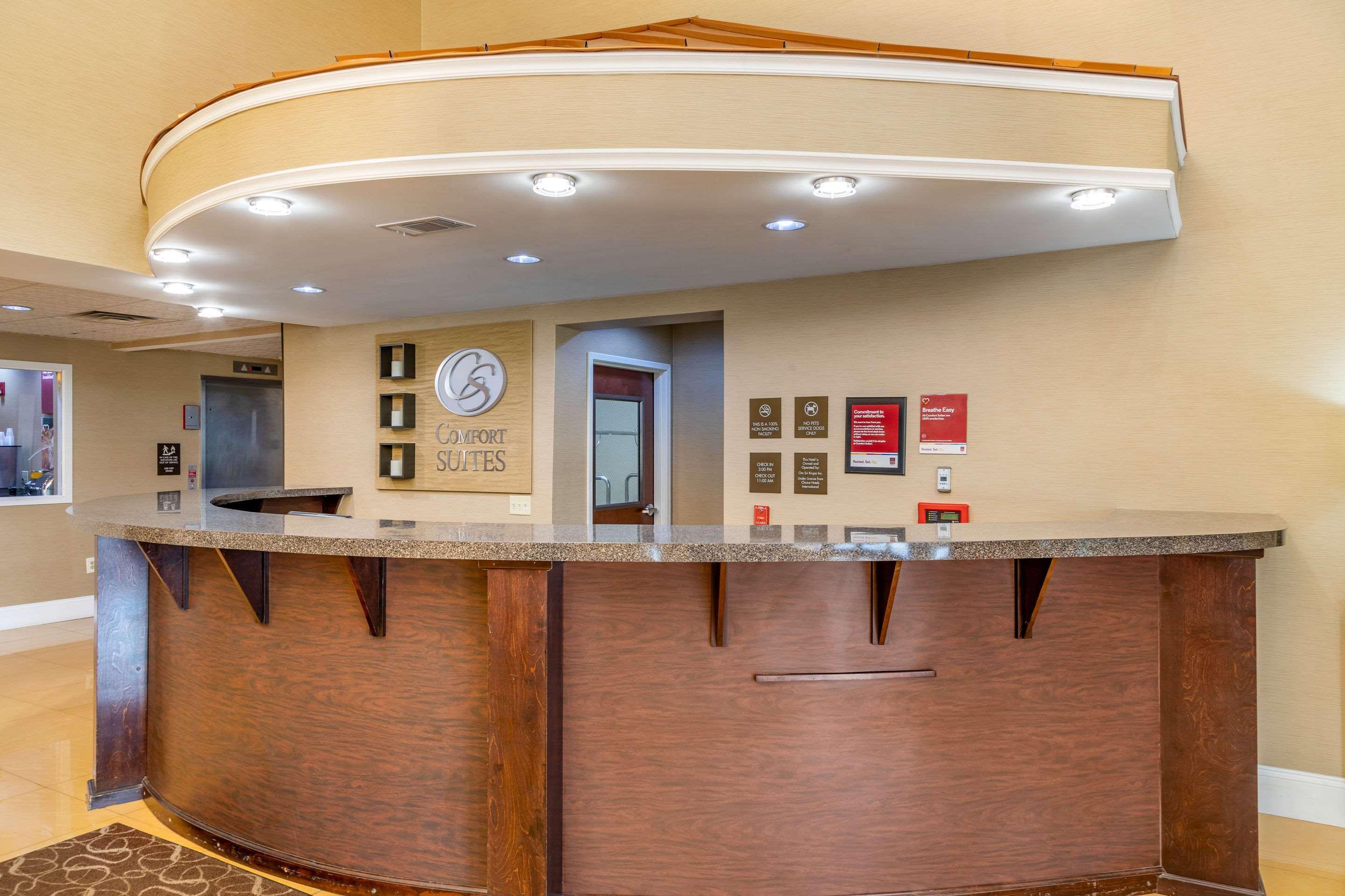 Comfort Gateway I-95 Hotel 3*