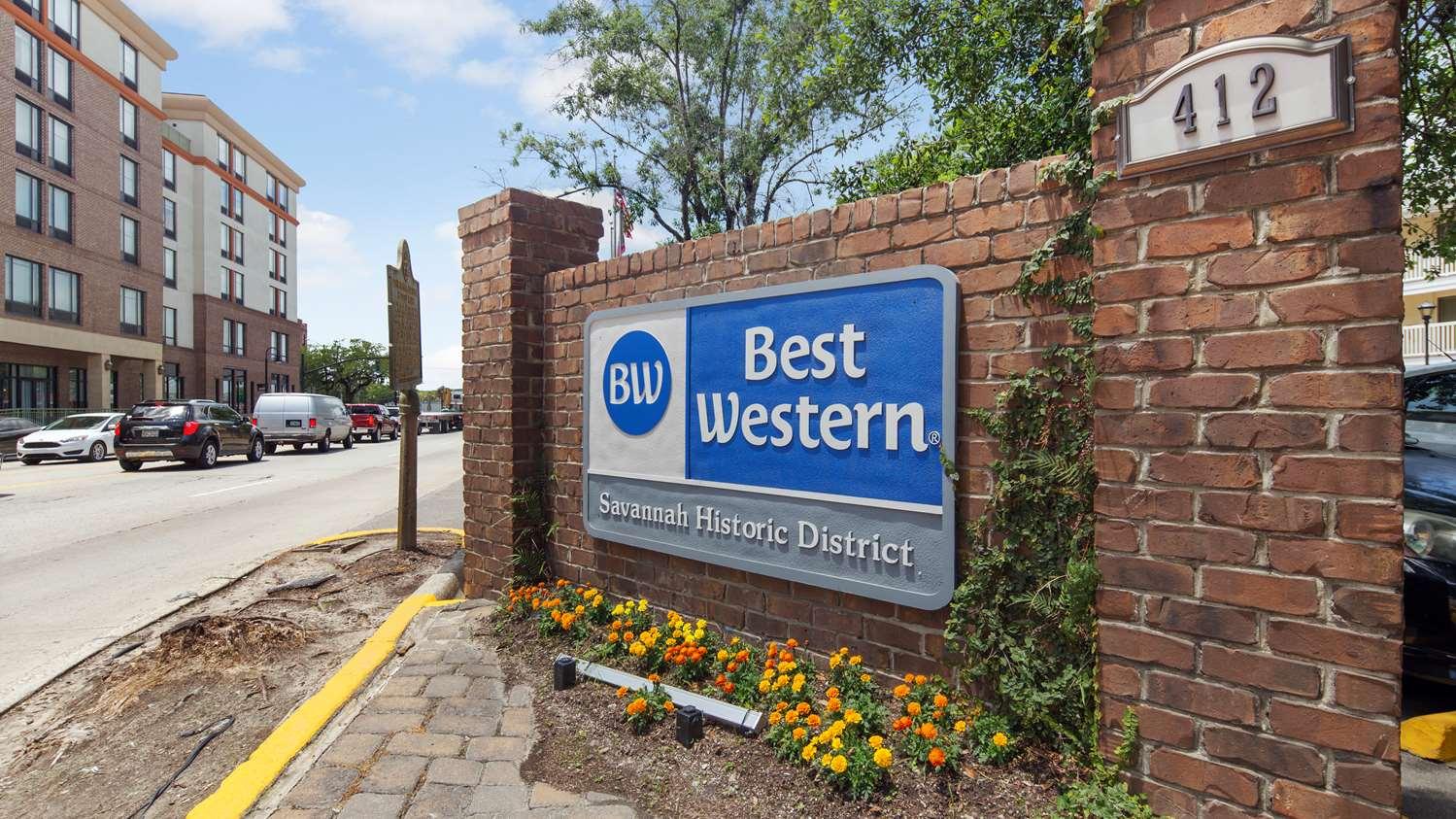 Hotel Western Historic District 3*