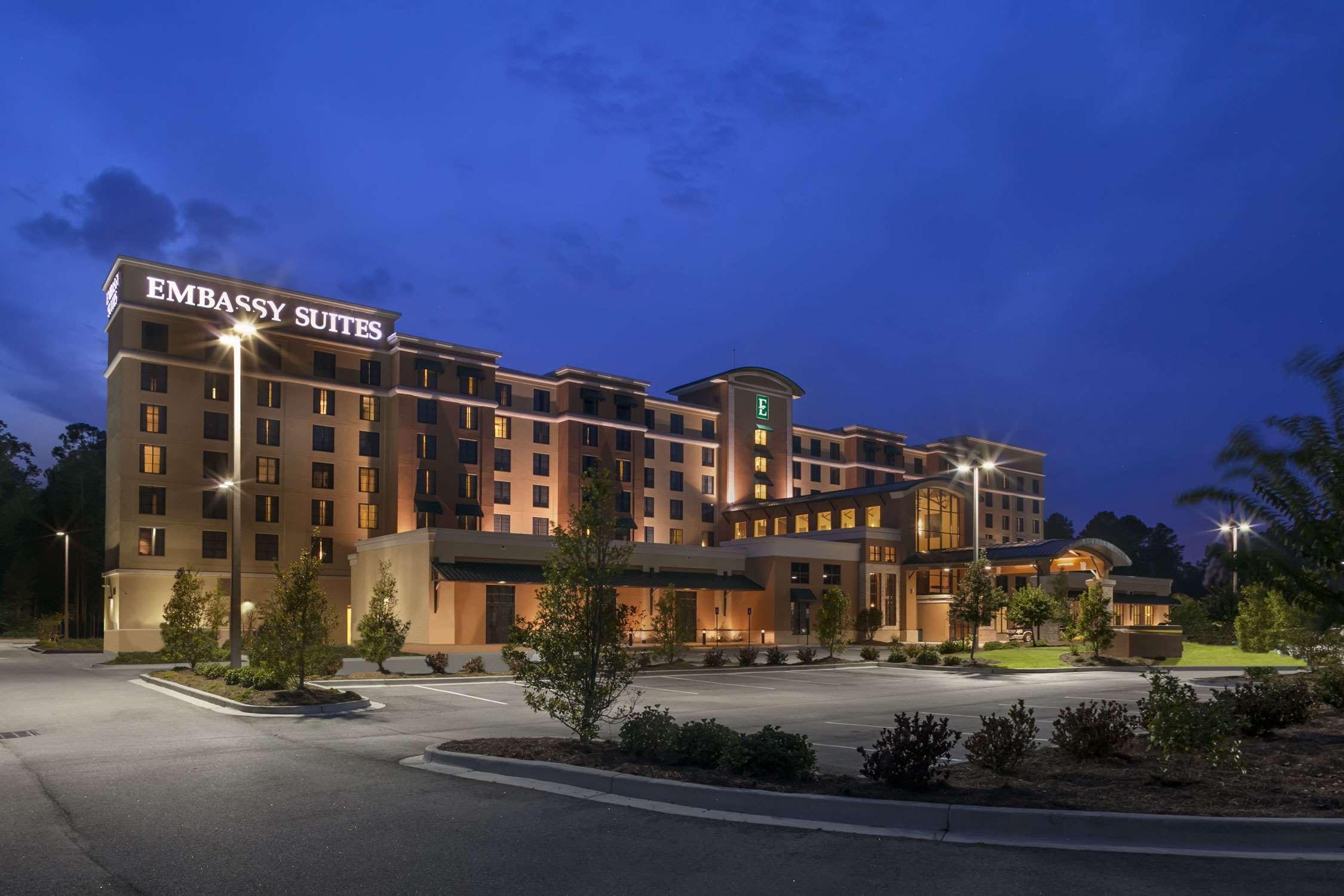 Hotel Embassy Airport
