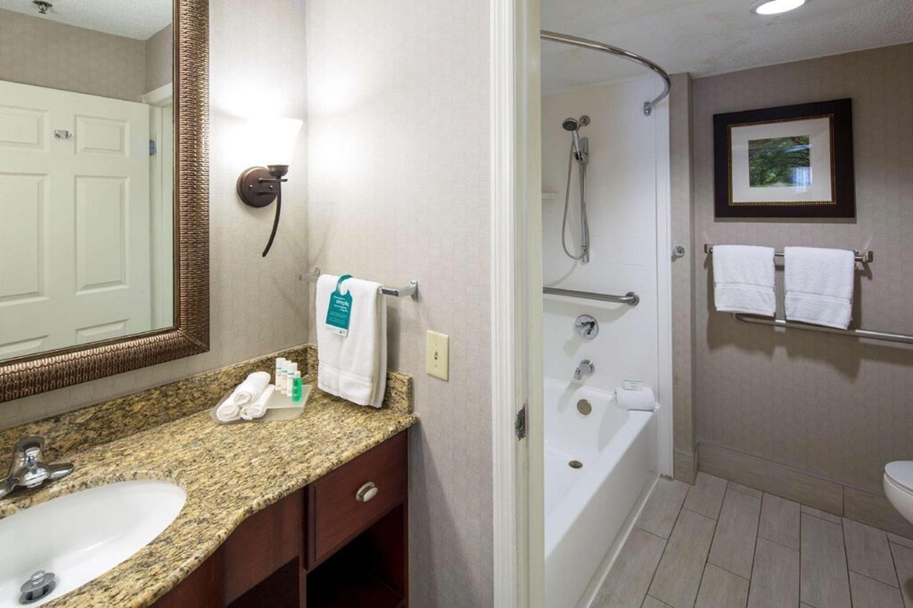 Hotel Homewood By Hilton Savannah