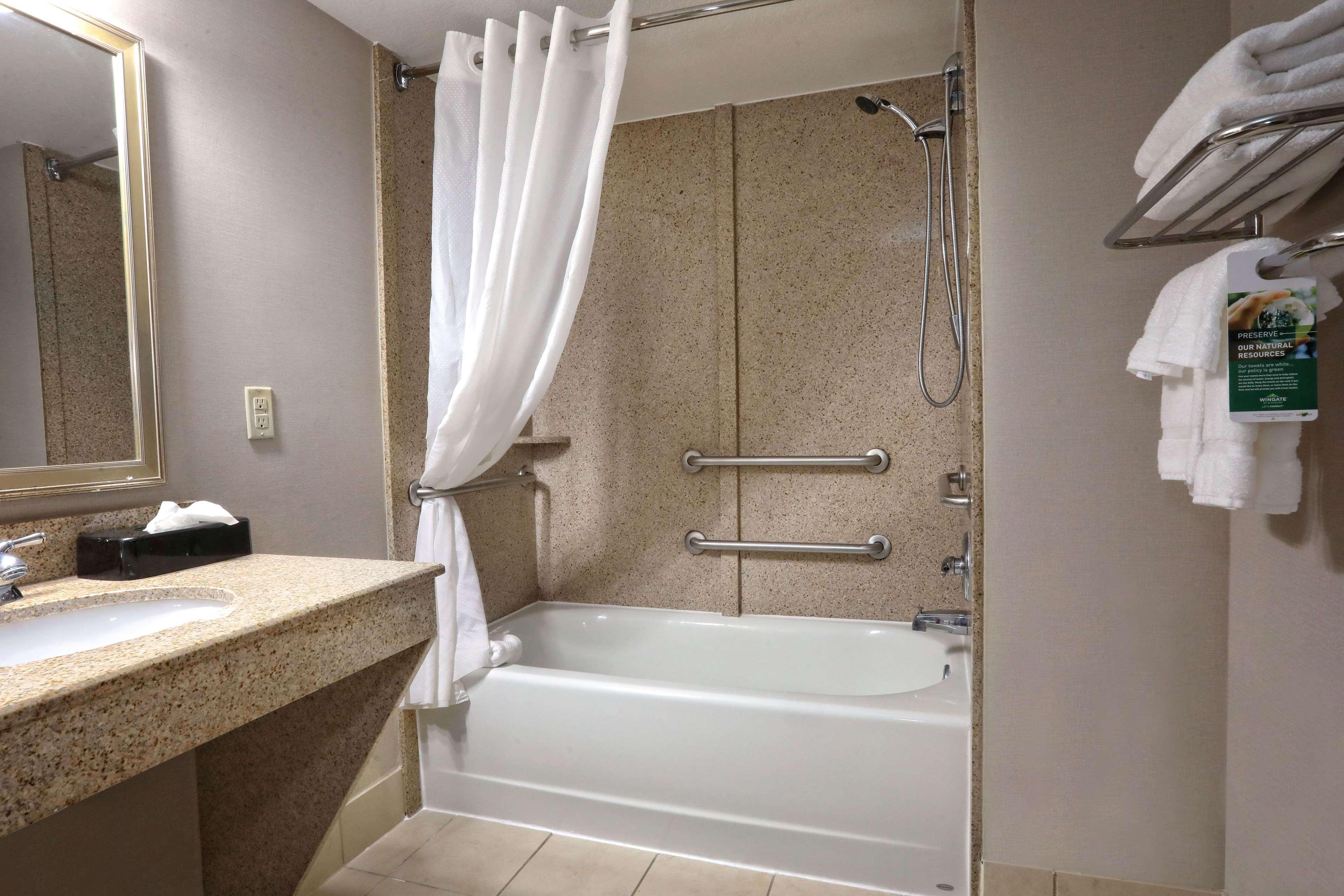 Hotel Wingate By Wyndham Pooler
