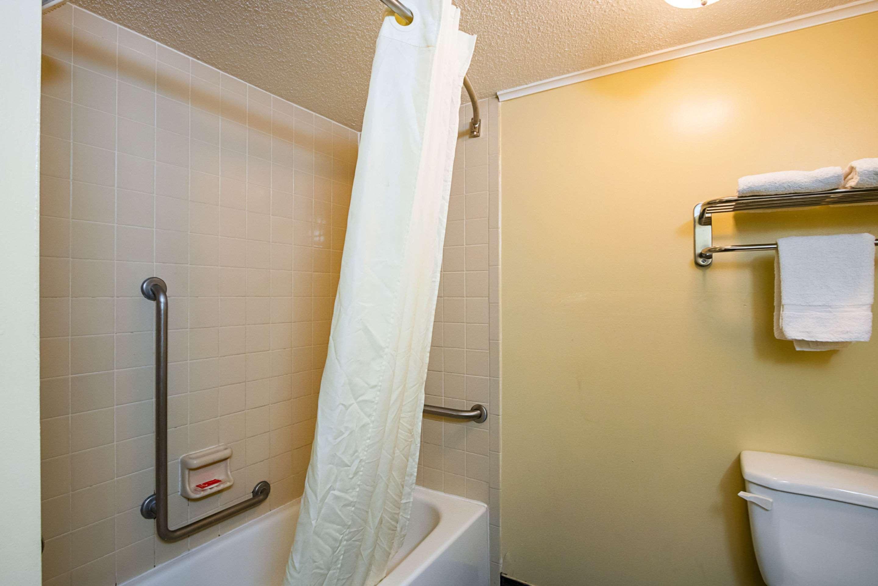 Lodge Econo Savannah