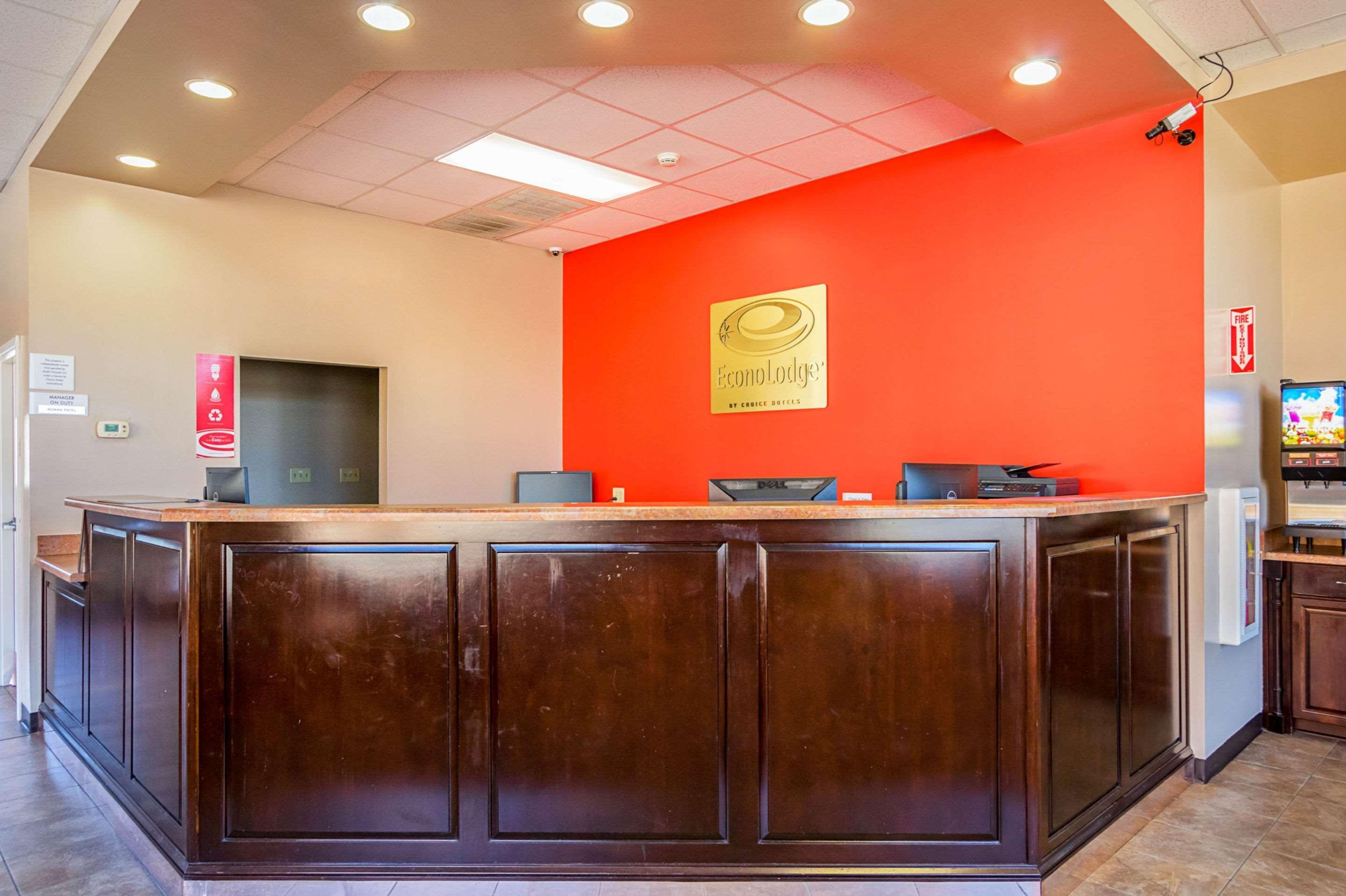 Econo Lodge