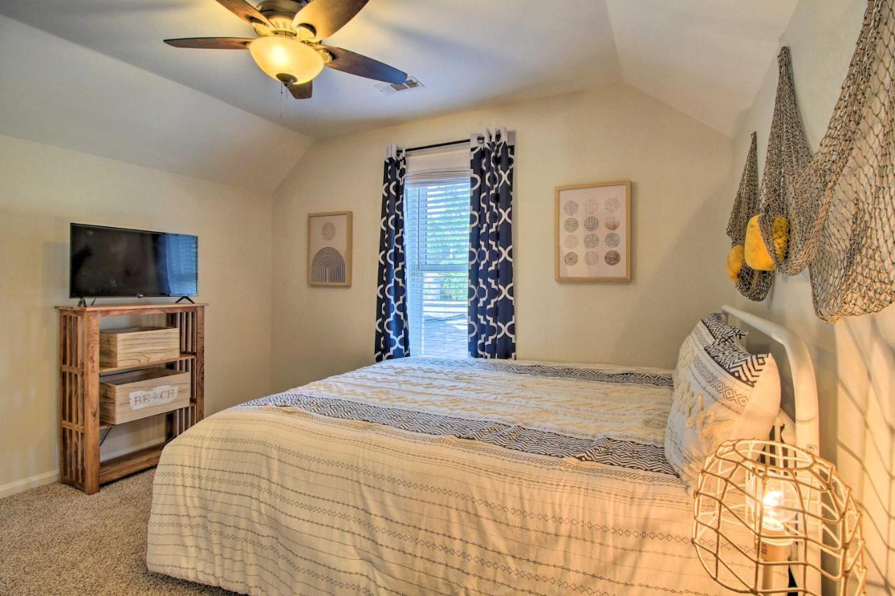 Holiday home Family With Private Pool And Yard!
