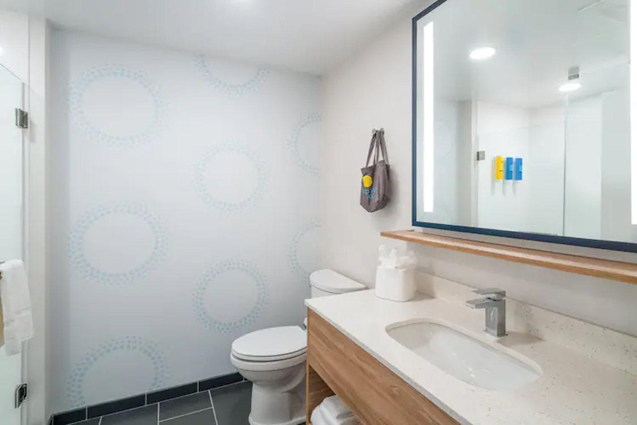 Hotel Tru By Hilton Airport, Ga Savannah