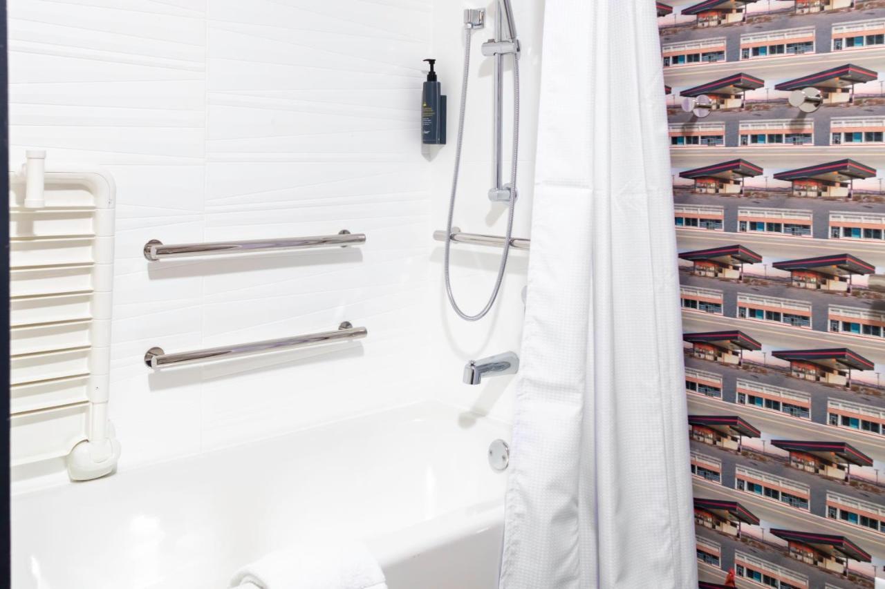 Hotel Aloft Savannah Airport 3*