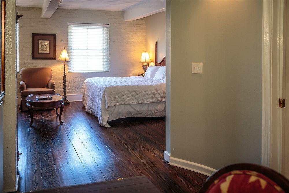 Olde Harbour Inn, Historic Of Collection Hotel 4*