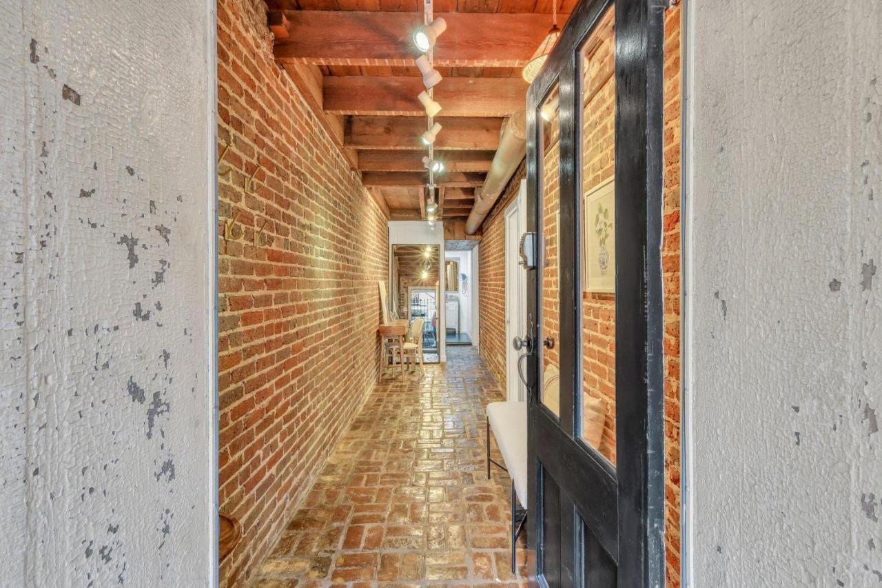 Apartment Stays Garden On Chatham Square Savannah