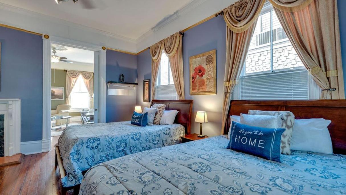 The Jepson Estate On Forsyth Park! Bed & Breakfast