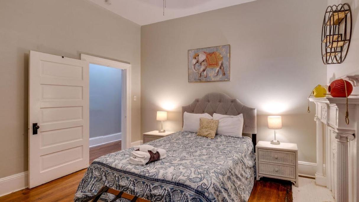 Comfortable Escape In Historic Downtown 4* Savannah