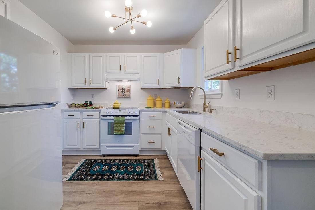 Hunter's Ridge Lower Apartment