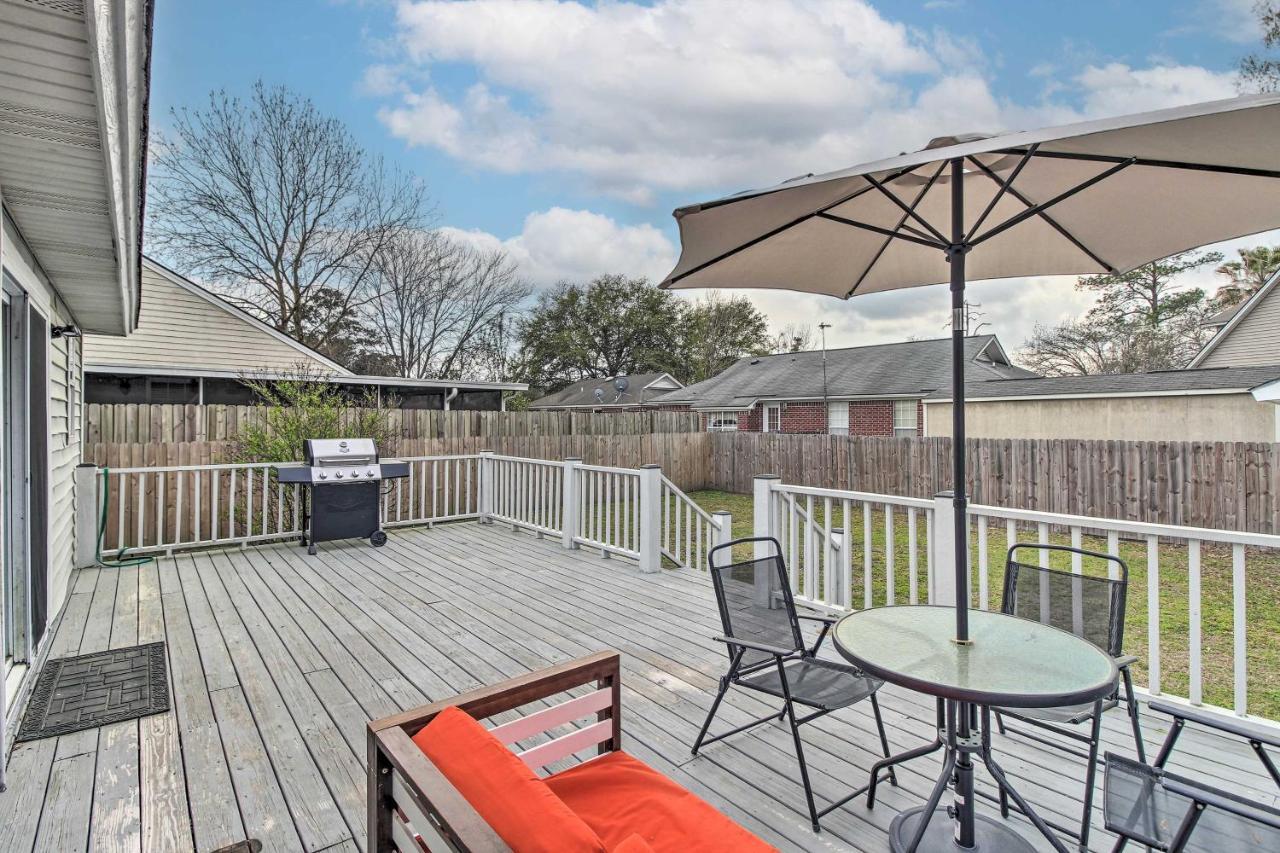 About 7 Miles To Historic District! Holiday home