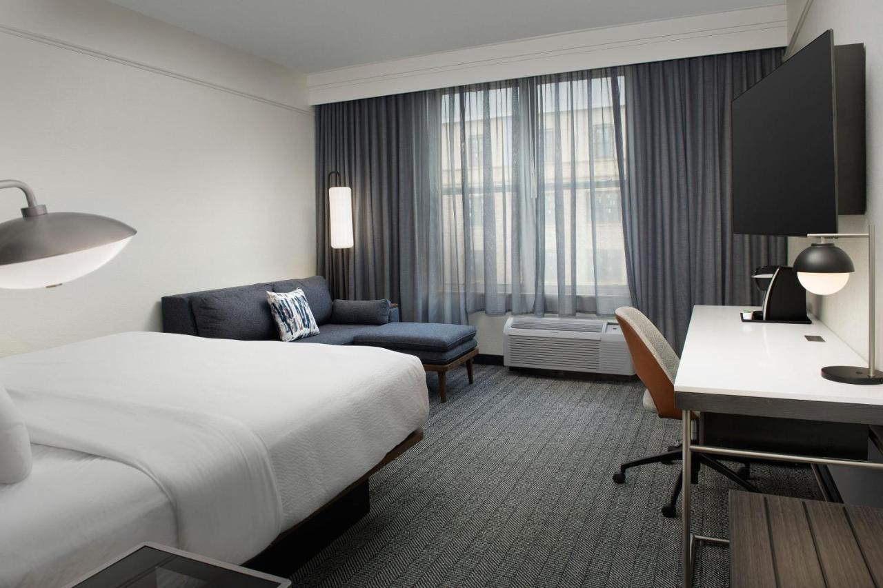 Courtyard By Marriott Downtown - Historic District 3*