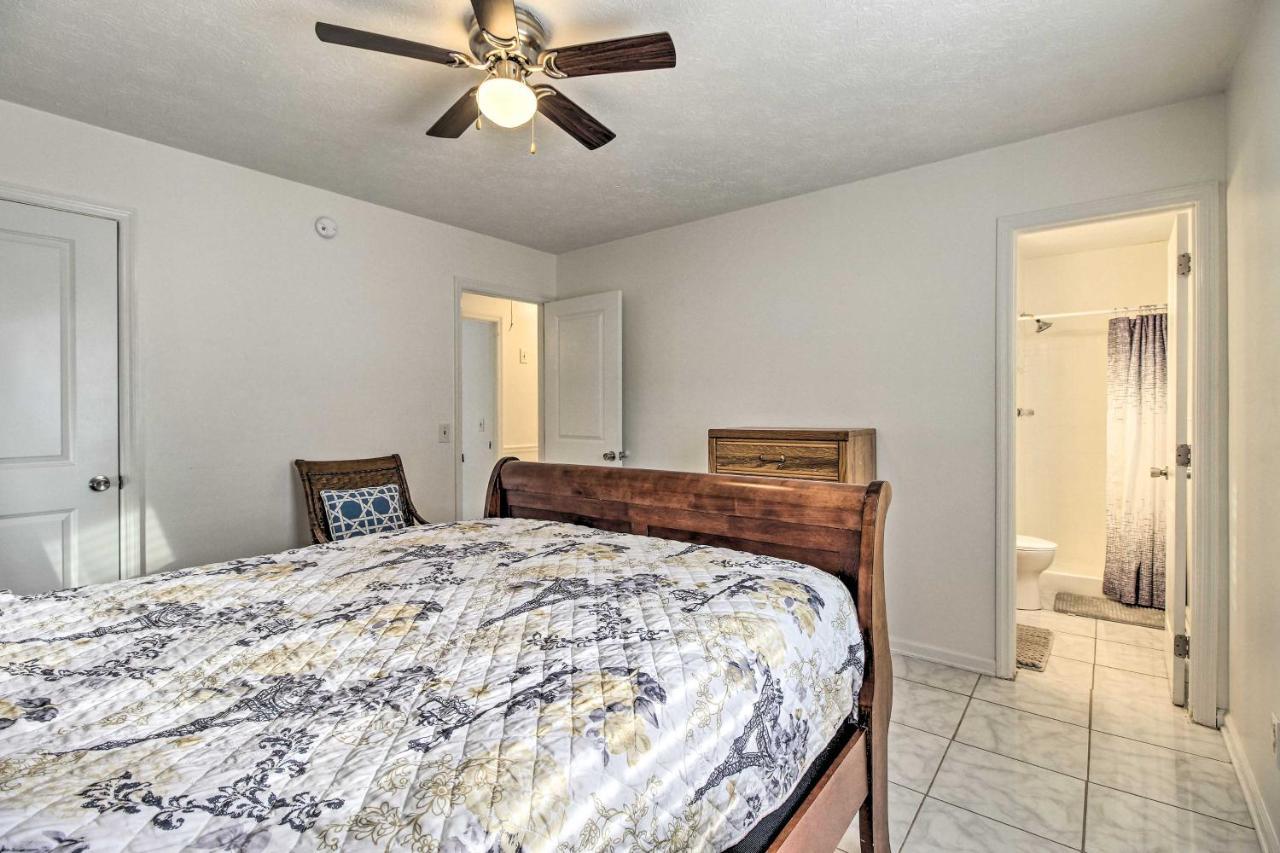 About 7 Miles To Historic District! Holiday home
