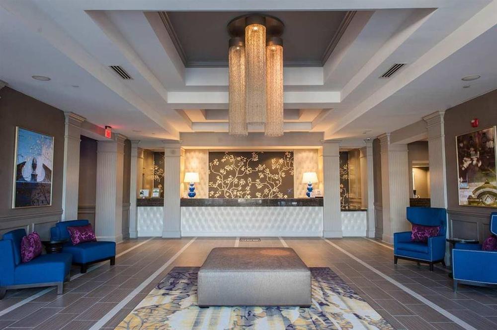 Doubletree By Hilton Historic Hotel 4*