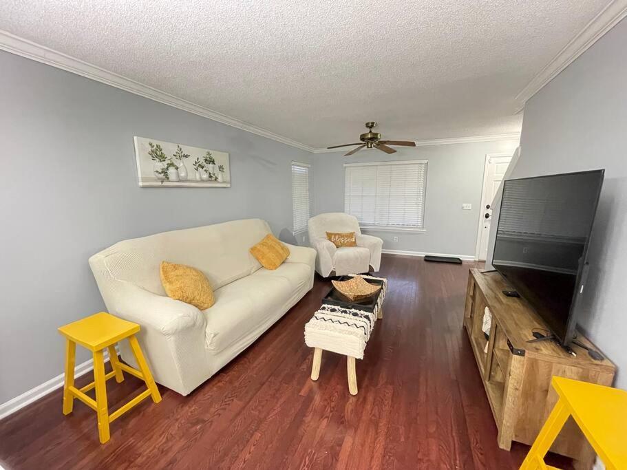 Pet-friendly, Minutes To Tybee+downtown * Savannah